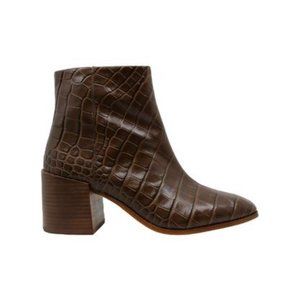 Vince Camuto Women's Tinitia Leather Closed Toe Ankle Fashion Boots (5M)